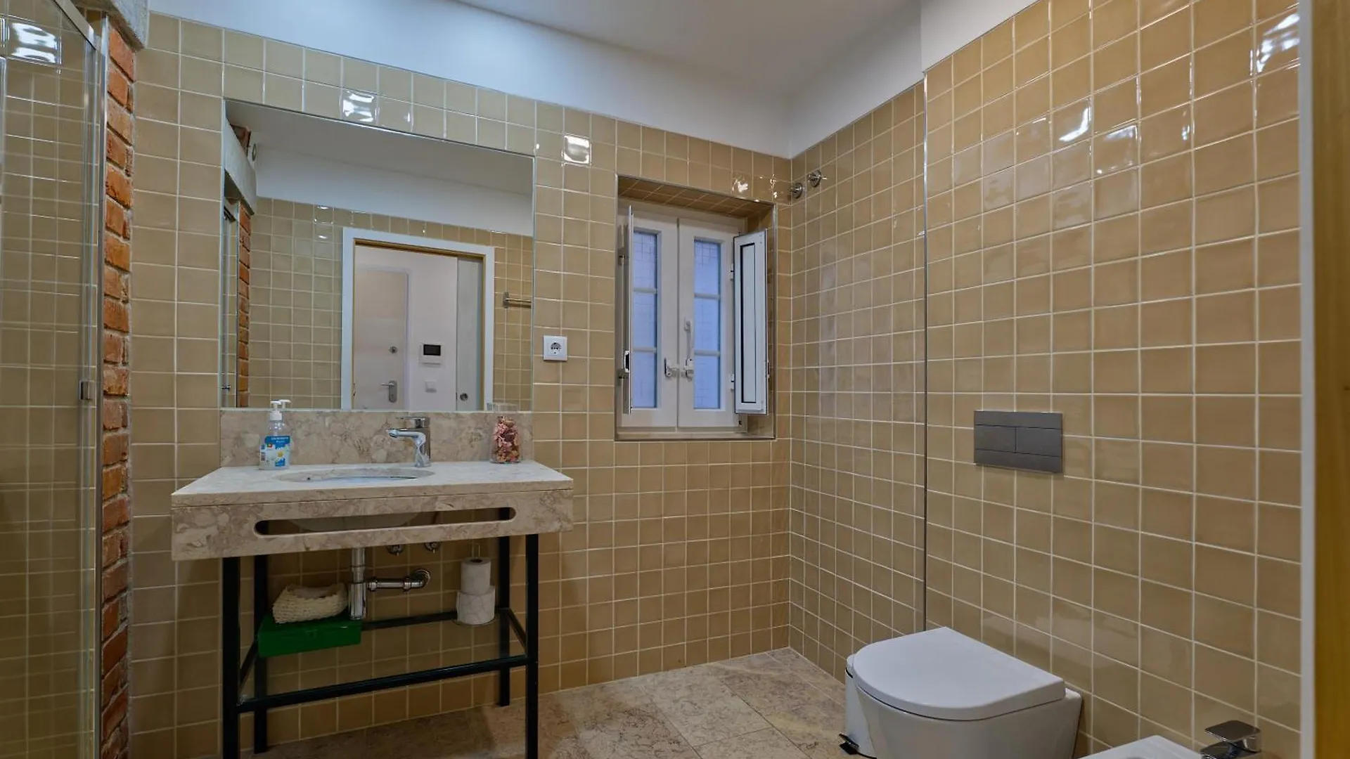 Loft In The Center Apartment Lisbon