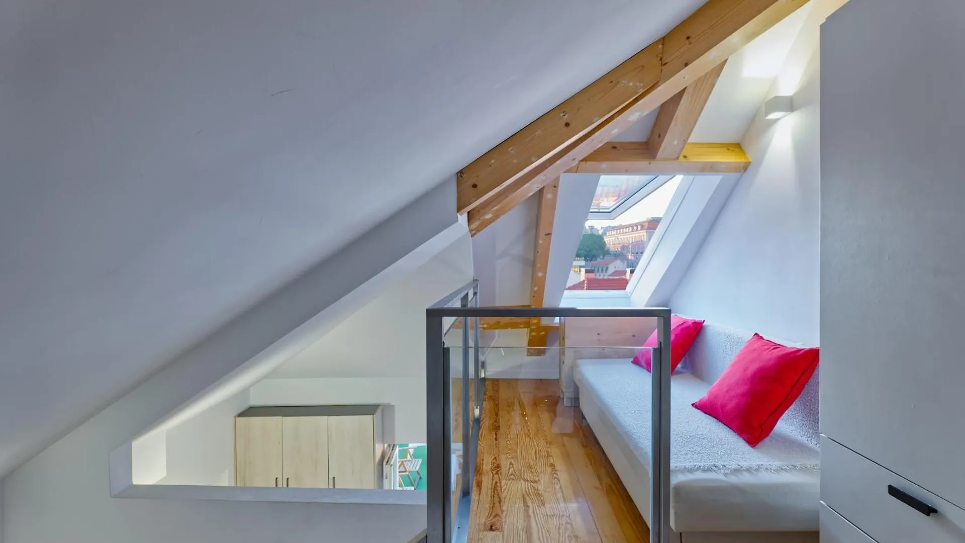 Loft In The Center Apartment Lisbon