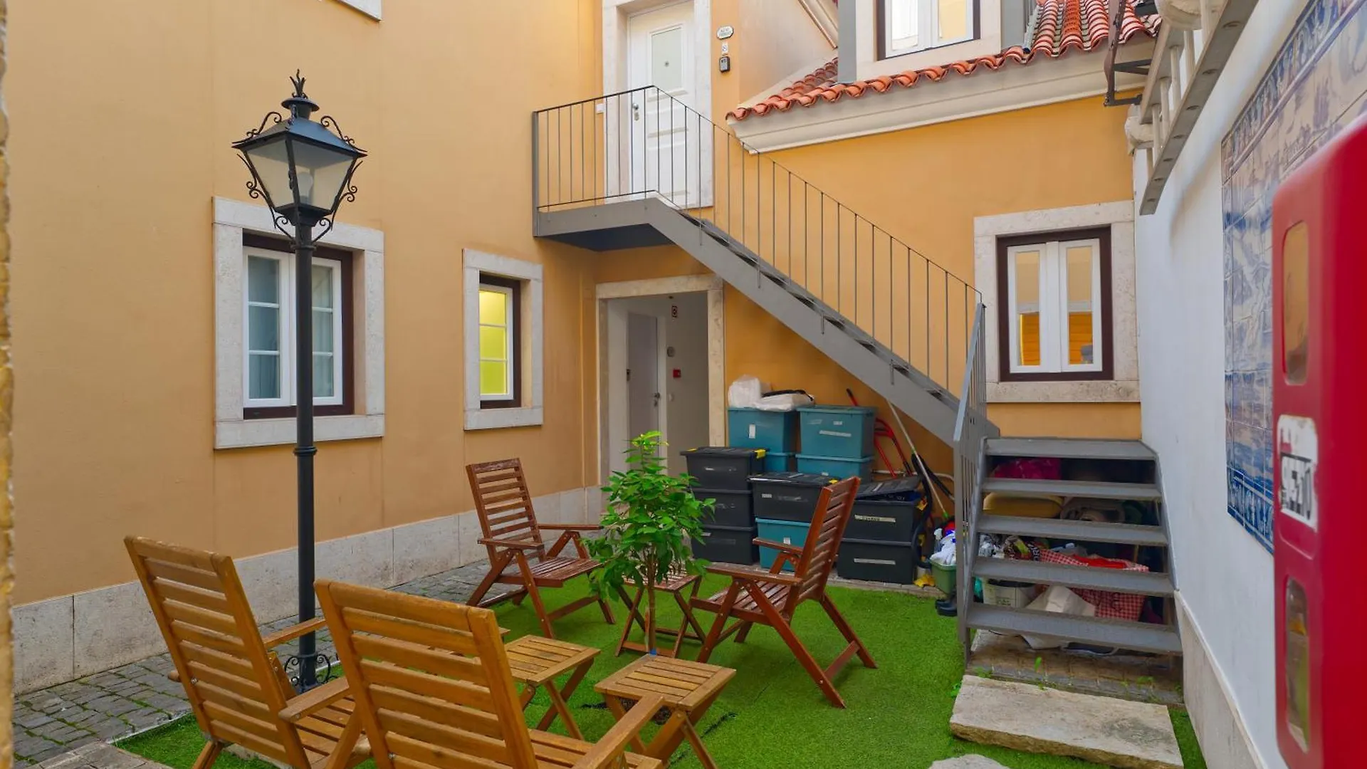 Loft In The Center Apartment Lisbon